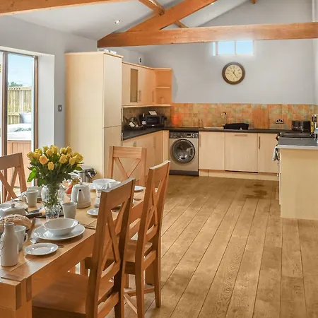 Holiday home Woodland View - Uk47649